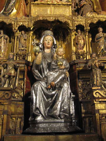 'Virgen de la Sede' (siglo XIII), seguramente ligada a la reconquista de la ciudad
