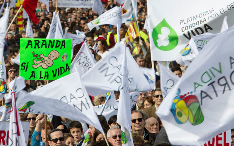 Marcha provida en Madrid, tras la retirada de la reforma del aborto