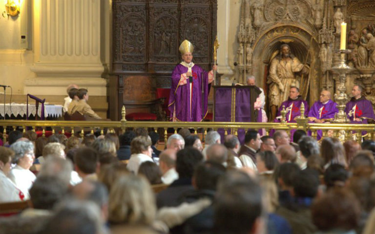 Misa de acción de gracias por el XV aniversario de los Heraldos del ...