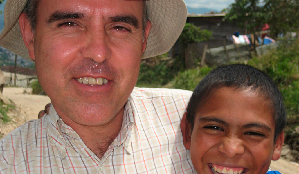 El misionero Patricio Larrosa.