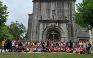 Los jóvenes de Madrid en el santuario de la Bien Aparecida