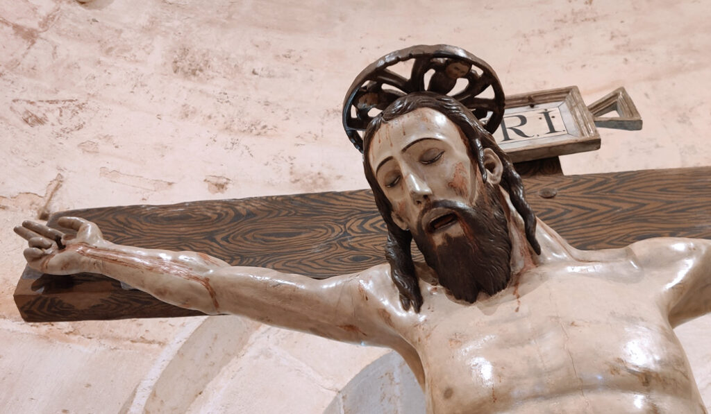 Talla barroca de Cristo Crucificado