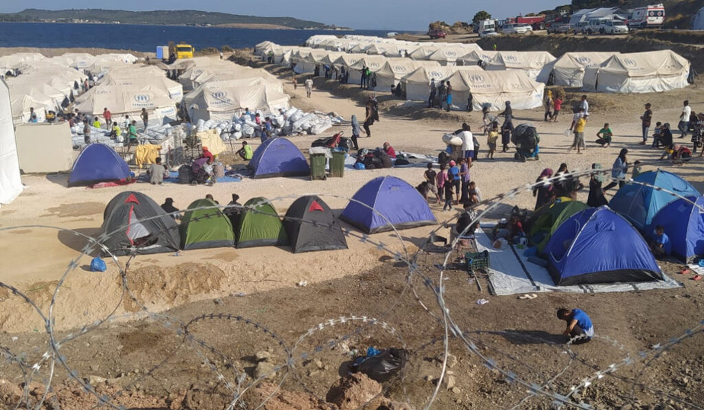 El nuevo campamento de Lesbos tiene, según el padre Joyeux, capacidad para 5.000 personas