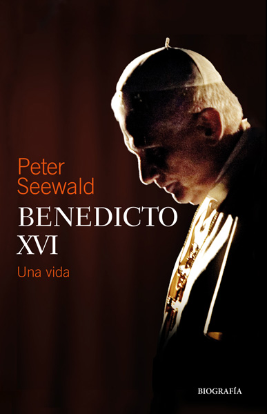 Portada de 'Benedicto XVI, una vida'