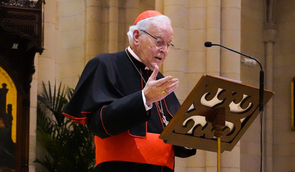 El cardenal Amigo animó en la Almudena a «reencontrarse con lo mejor de nuestra condición de creyentes»