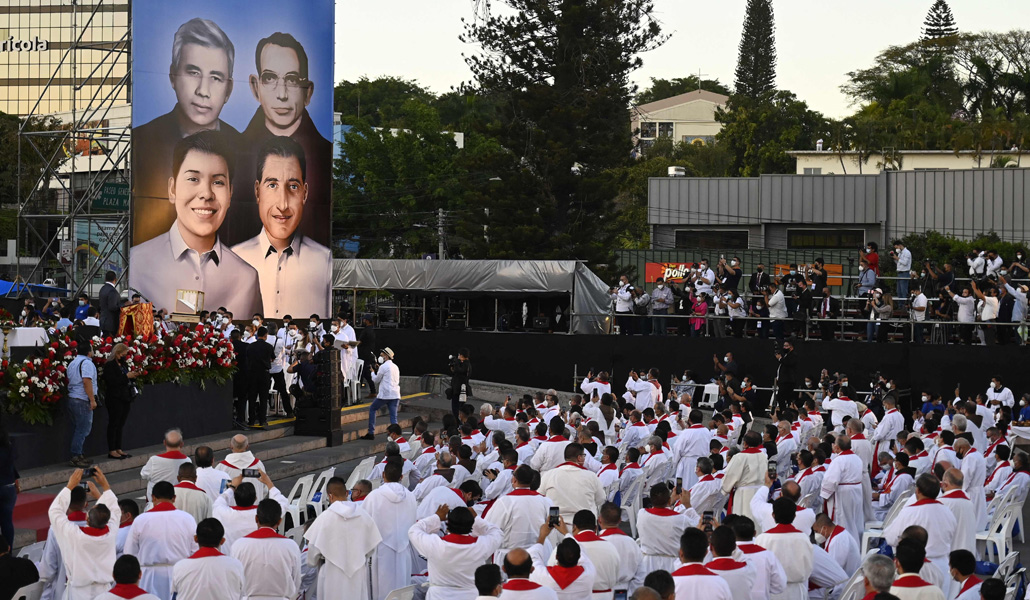 Beatificados cuatro de los «innumerables mártires anónimos» de El Salvador