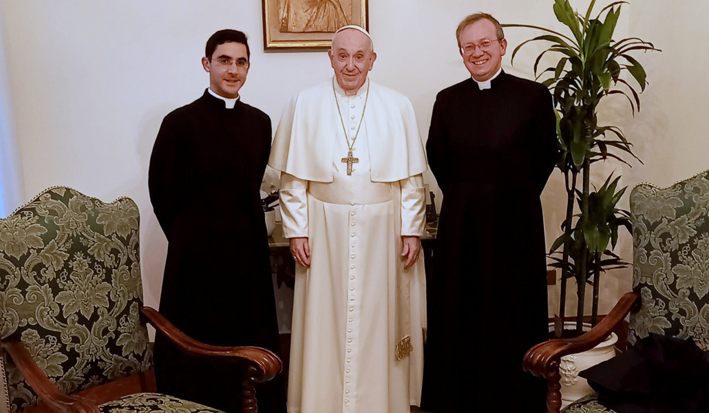 El Papa Autoriza El Rito Tradicional A La Fraternidad Sacerdotal San Pedro Alfa Y Omega