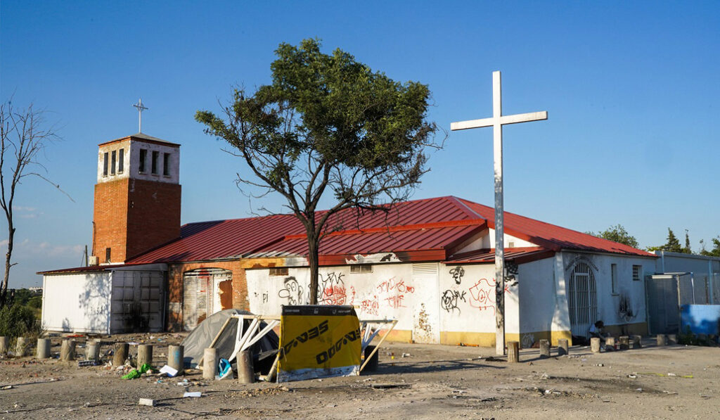 Parroquia Santo Domingo de la Calzada, en la Cañada Real.