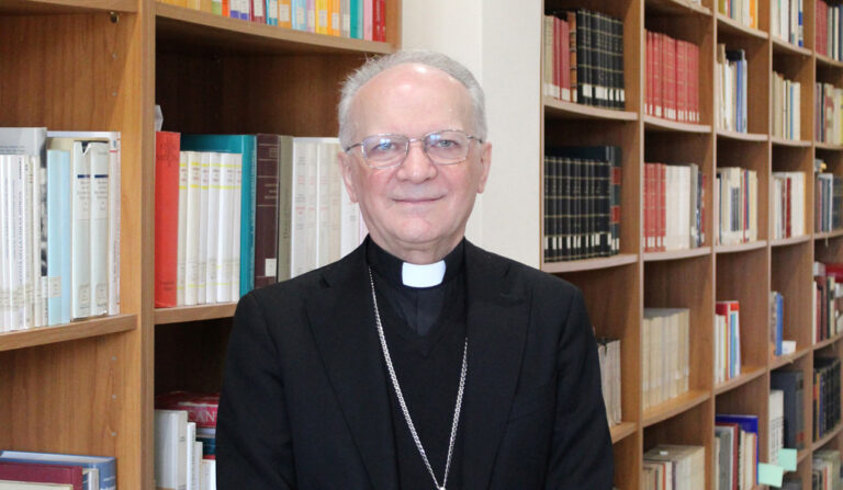 Angelo Vincenzo Zani «En las escuelas católicas debe primar la