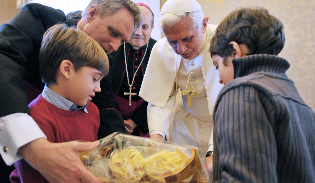 Encuentro de Benedicto XVI con los niños de la Acción Católica de Italia en 2011