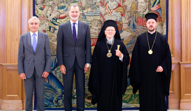 El rey Felipe VI recibe al patriarca Bartolomé en la Zarzuela