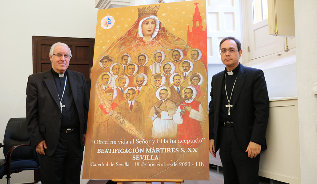 El arzobispo de Sevilla, Saiz Meneses, y su auxiliar Teodoro León en la presentación de la beatificación