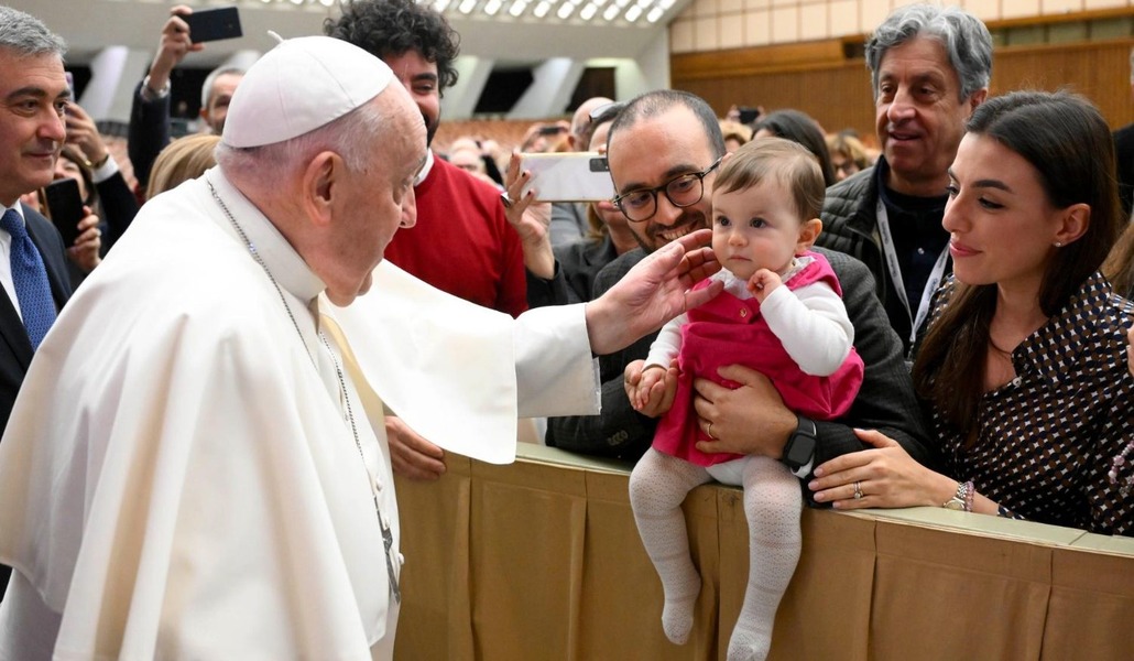 El Papa ha recibido a los médicos y a sus familias en el Aula Pablo VI