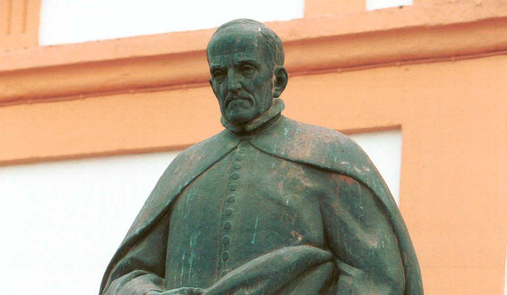 Estatua de Luis de Góngora, en la plaza de la Trinidad de Córdoba