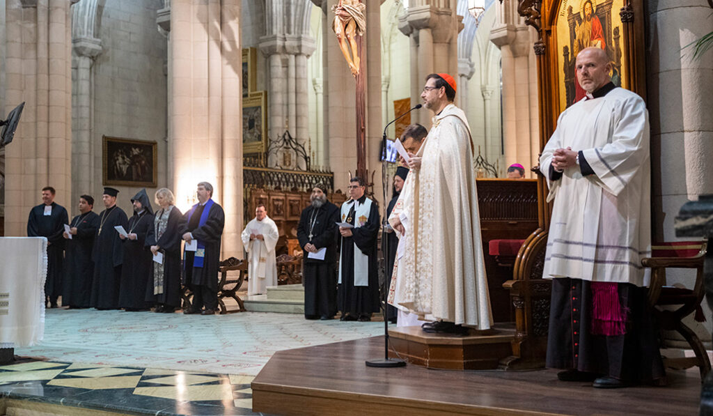 Clausura de la Semana de Oración por la Unidad de los Cristianos en la catedral de la Almudena