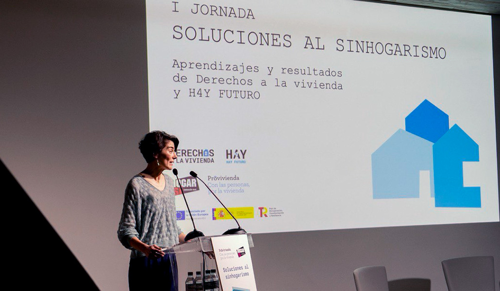 Rosa Martínez, secretaria de Estado de Derechos Sociales, durante su intervención