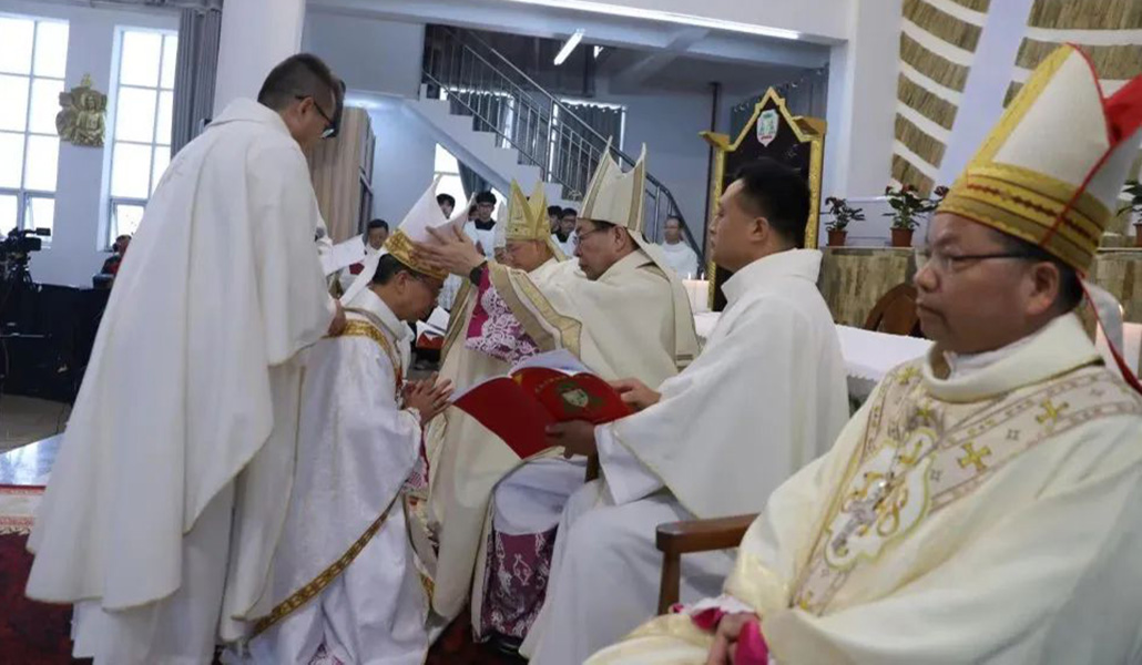 Ordenación de un tercer obispo en China