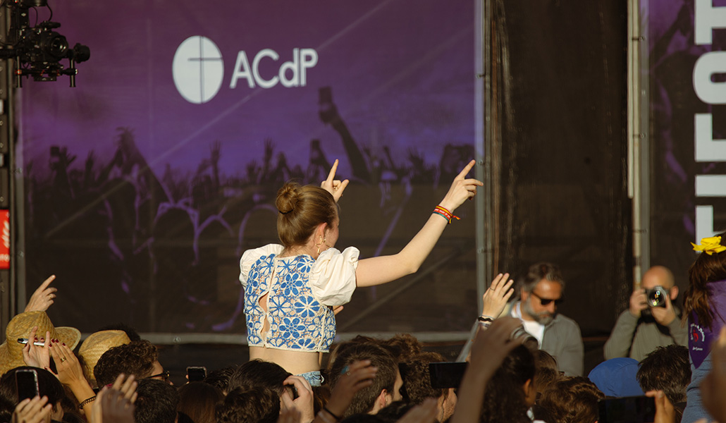 Fiesta de la Resurrección, organizada por la ACdP, en la plaza de Cibeles de Madrid, España, el 15 de abril de 2023