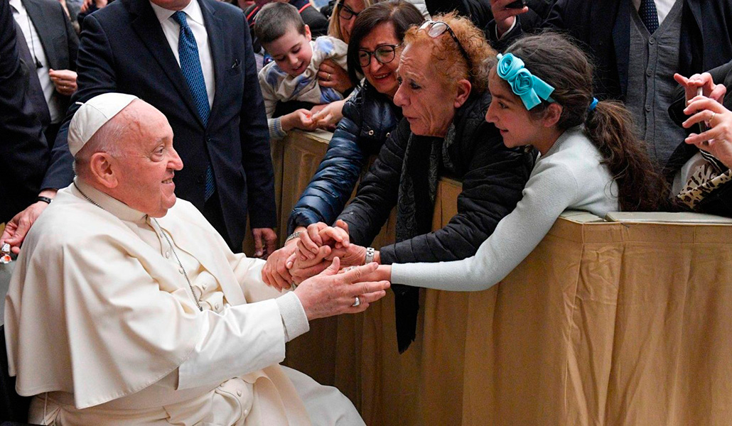 El Papa con 6.000 nietos y abuelos