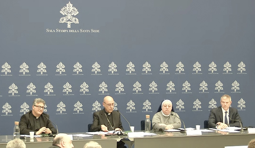 Rueda de prensa de presentación de las nuevas normas. Foto: Vatican News.