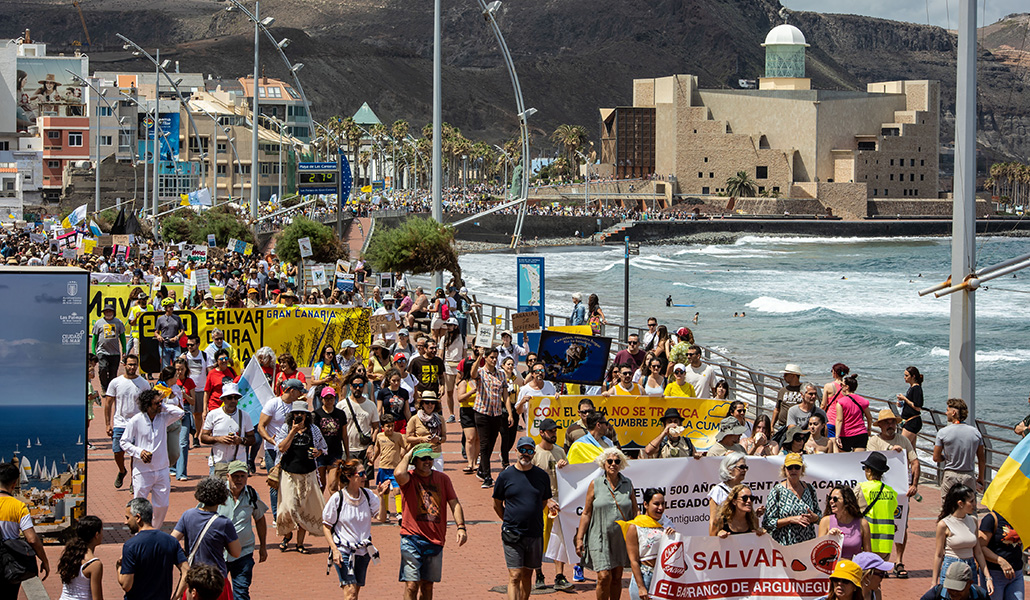 Las islas Canarias han sido el escenario de varias manifestaciones por un turismo más racional