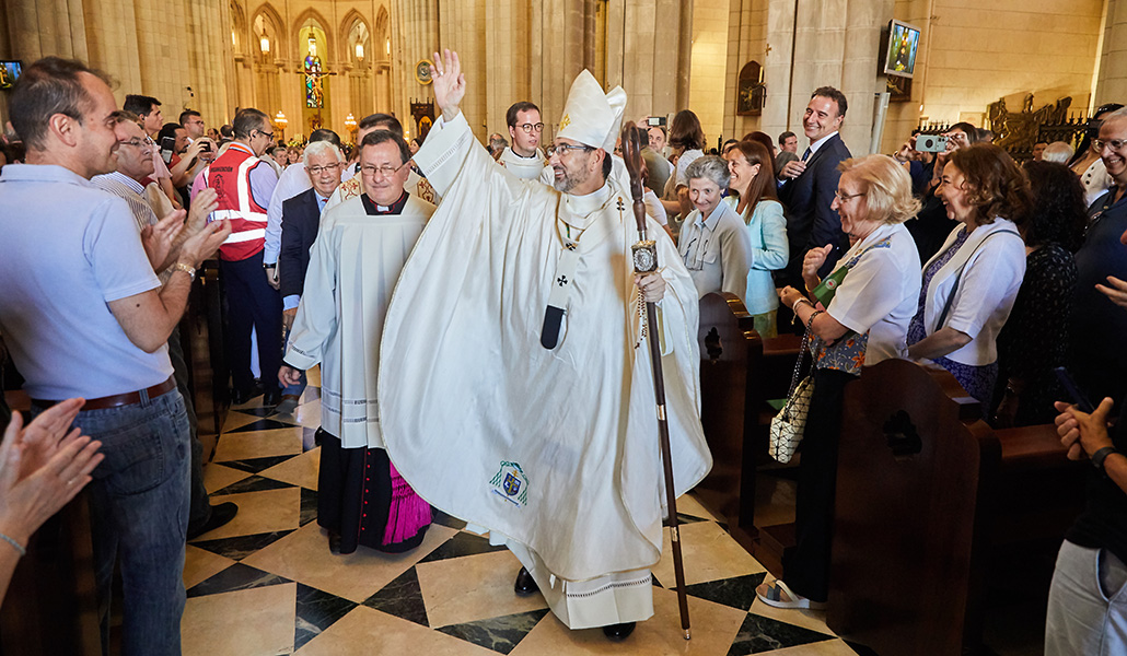 Eucaristía de inicio de ministerio en la catedral, el 8 de julio de 2023.
