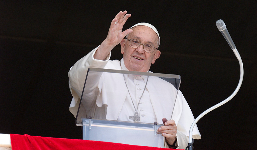 El Papa Francisco durante el momento del ángelus