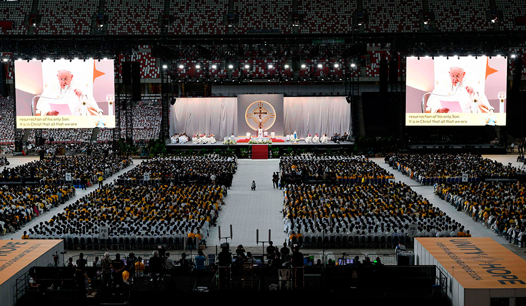 Vista general del Estadio Nacional de Singapur durante una Eucaristía presidida por el Papa