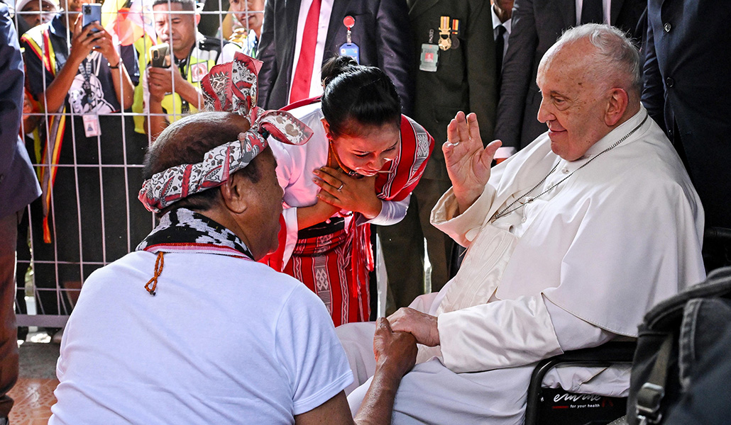 El Papa Francisco a su llegada al aeropuerto internacional Presidente Nicolau Lobato de Dili