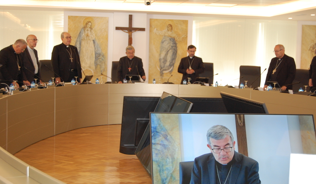 Los obispos reunidos en la Comisión Permanente, el 27 de septiembre de 2024. Foto: CEE.