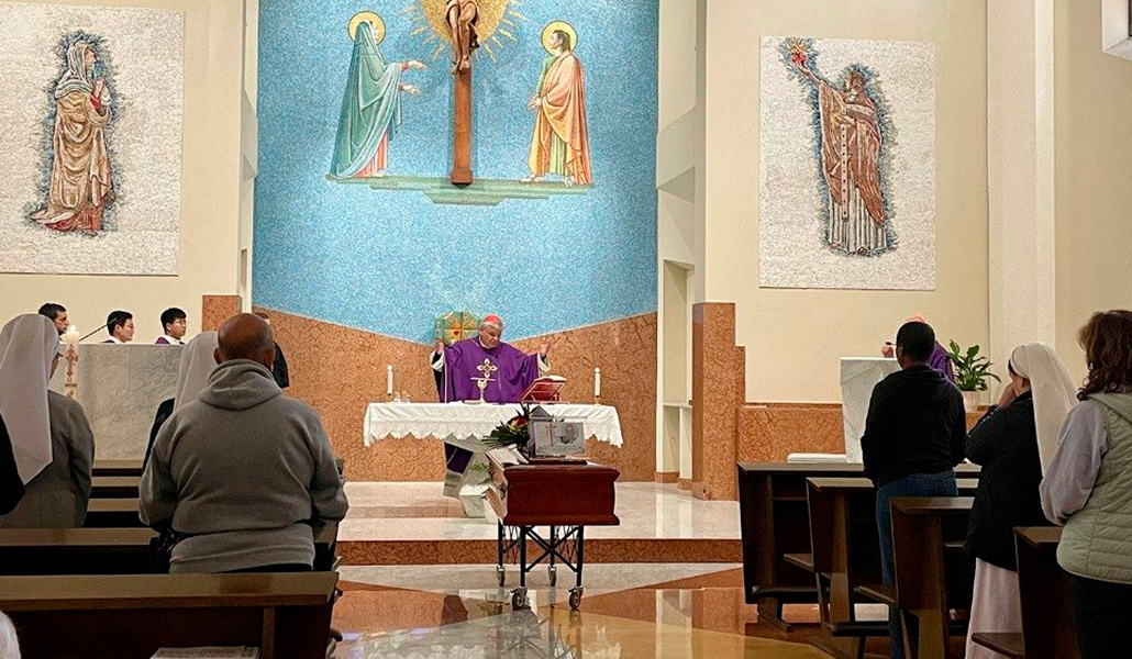 El funeral de José Carlos ha sido celebrado este martes por los cardenales Krajewski y Steiner