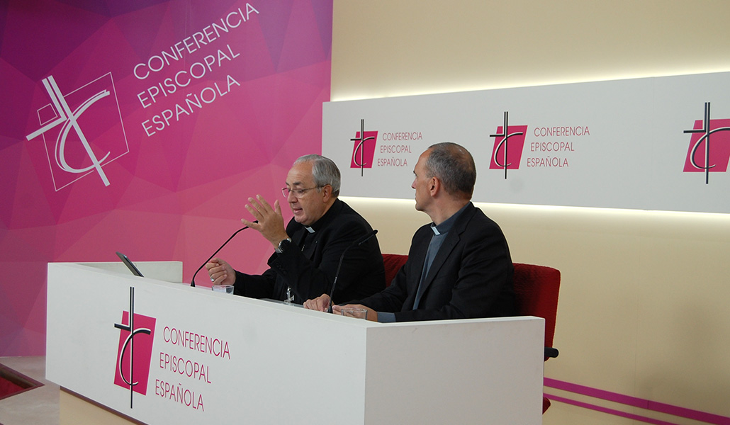 César García Magán y Josetxo Vera durante la rueda de prensa