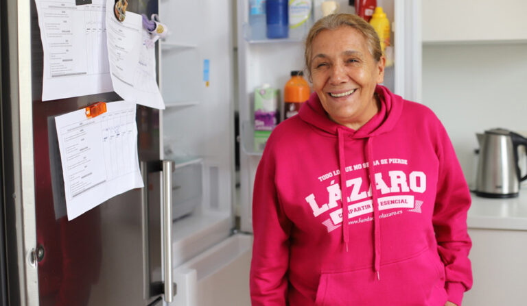 María Luisa agradece la labor de los voluntarios que comparten su tiempo con ella. «Vamos adelante»