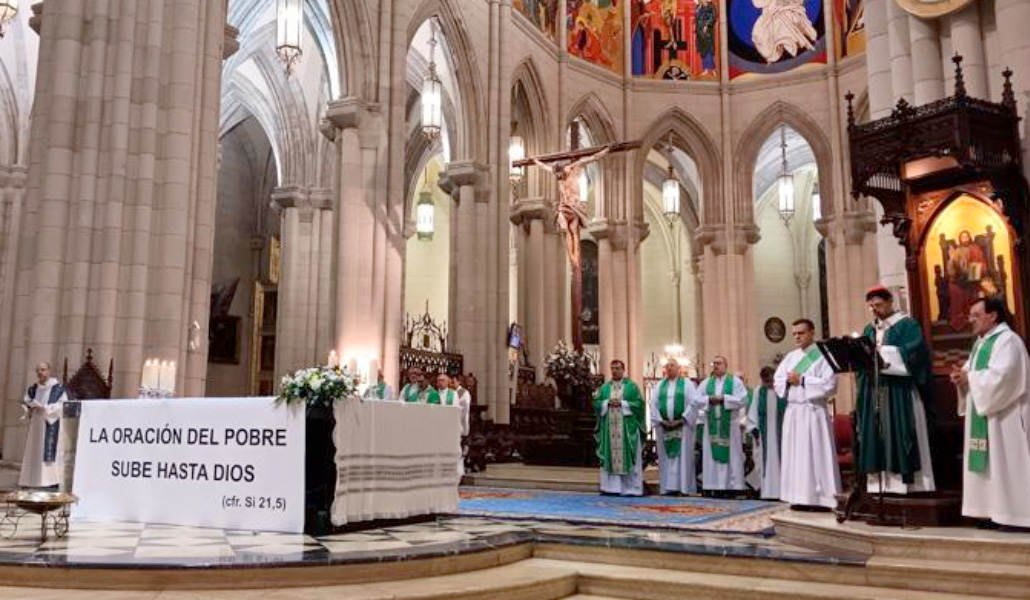 Eucaristía de este sábado en la catedral de la Almudena