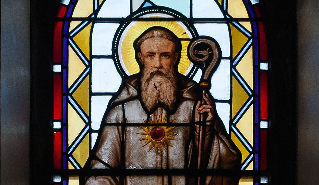 San Columbano en las vidrieras de la catedral de la Inmaculada Concepción de Sligo (Irlanda).