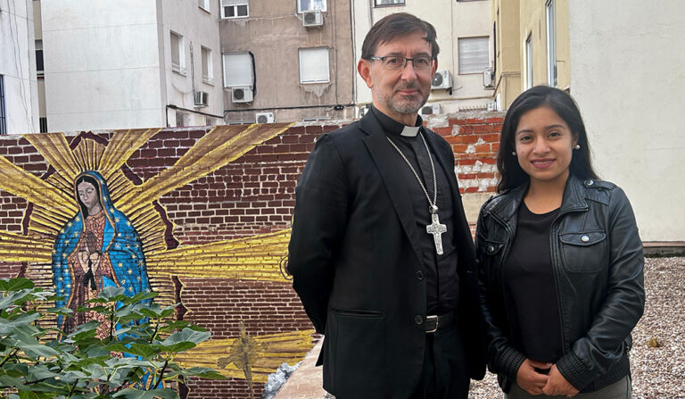 El cardenal Cobo con Danielita