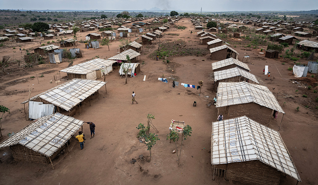 Vista general del campo de reasentamiento de Megaruma, en Chiure (Cabo Delgado), donde más de 900 personas desplazadas intentan rehacer sus vidas