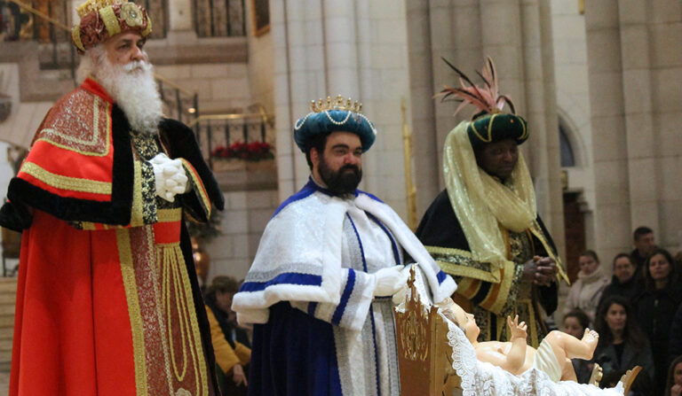 Sus Majestades en la Almudena