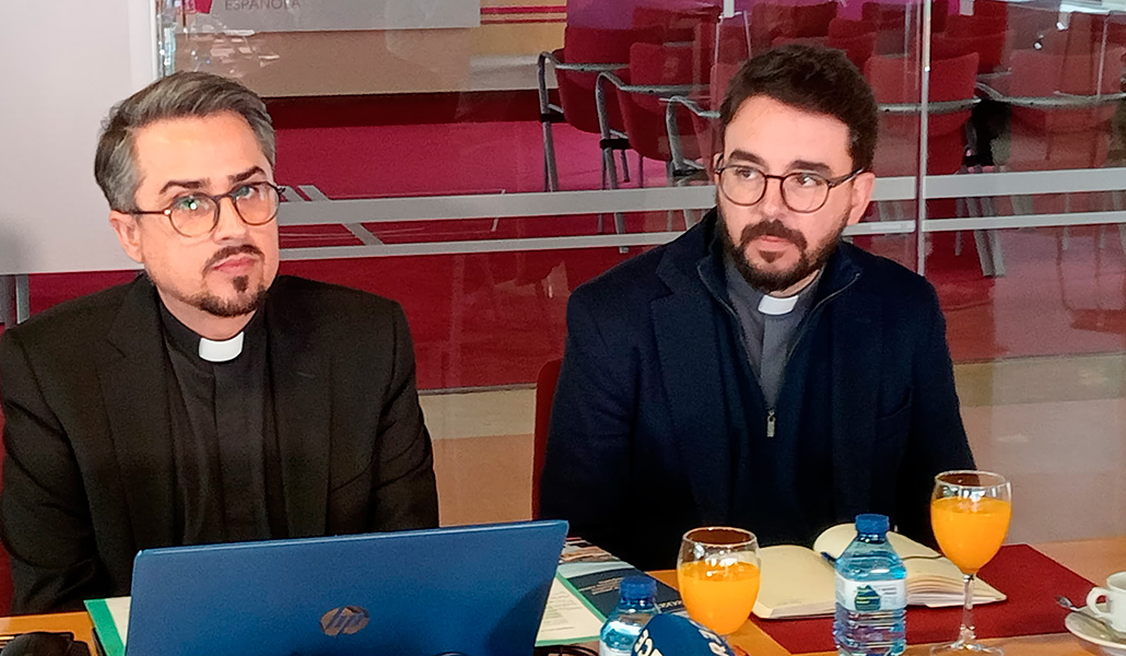 Un momento de la presentación del Día del Seminario. Florentino Pérez, a la izquierda, y Javier Prieto, a la derecha