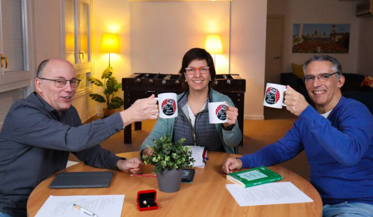 Álex Visús, Mónica García y Mariano Bartoli forman este pódcast