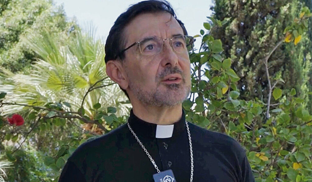 El cardenal Cobo estuvo presente y encargó contagiar el sentido de la actividad en todos los entornos.