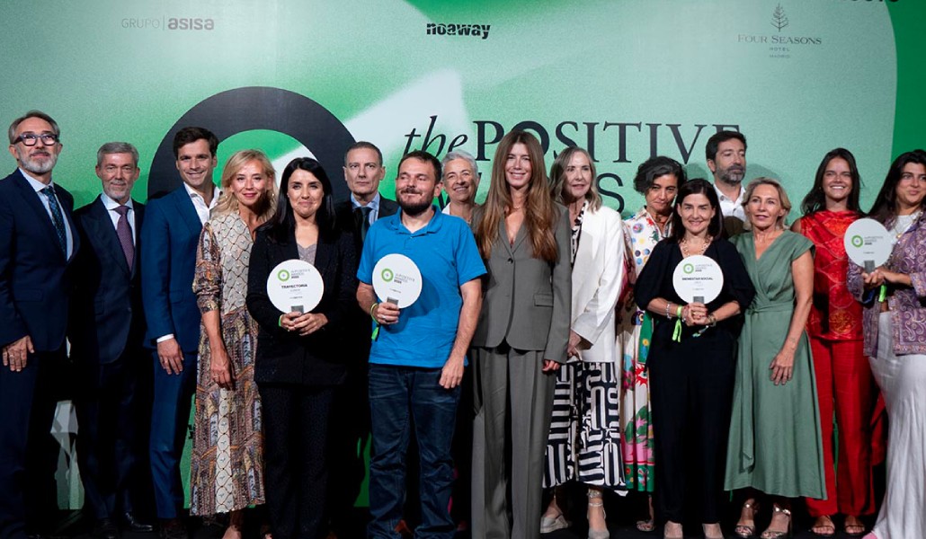 Foto de familia de los premiados