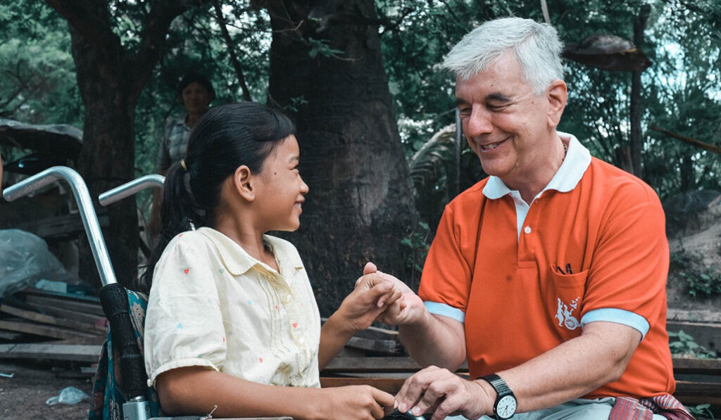 Kike Figaredo durante su misión en Camboya
