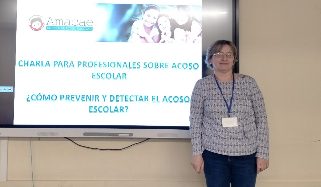 María Jesús Fernández, presidenta de AMACAE Madrid, habla sobre el protocolo antiacoso escolar