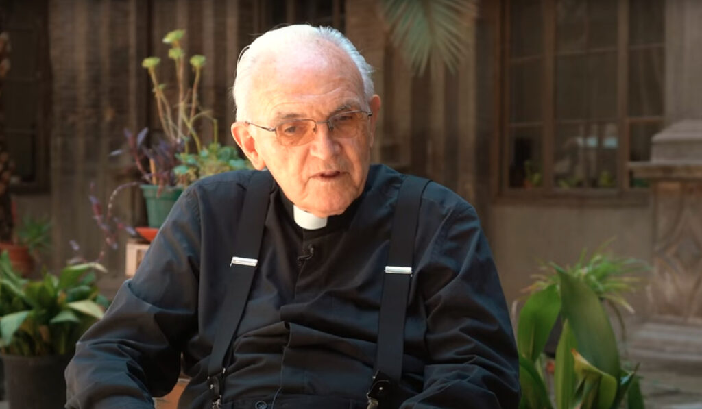 Moliné durante el vídeo del Domund.