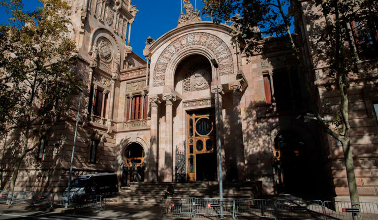 Fachada del Palacio de Justicia de Cataluña, sede de la Audiencia de Barcelona.