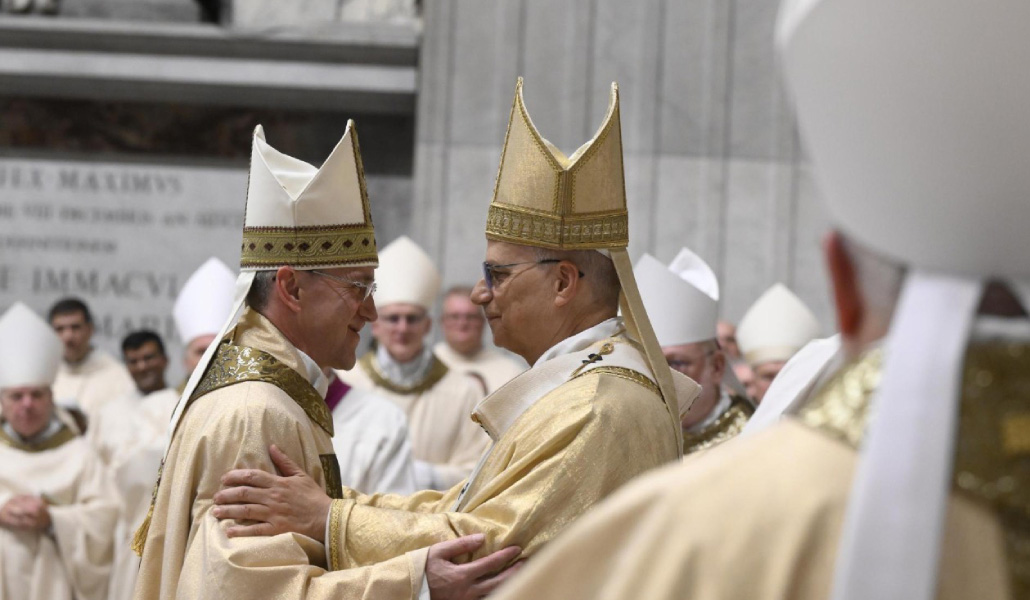 El Papa y el nuevo nuncio.
