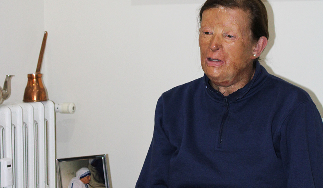 Madre Teresa tiene su lugar en casa de esta voluntaria de la Pastoral de la Salud de Madrid.