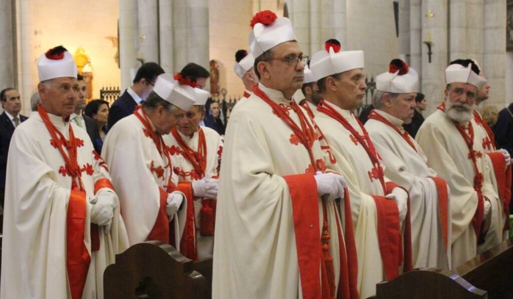 Más corporaciones nobiliarias en la catedral