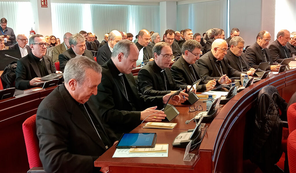 Un momento de la apertura de la Asamblea Plenaria de la CEE